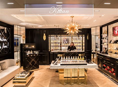 harrods salon de perfumes.